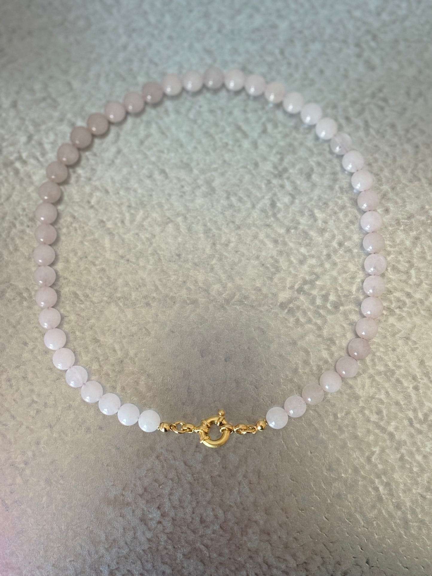 Perlenkette Quartzée